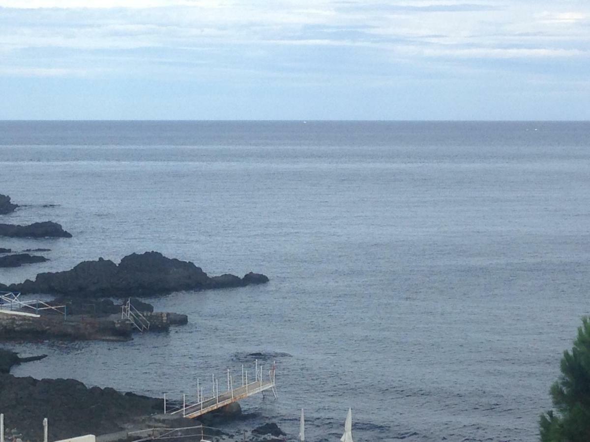 Appartamento Giardino sul mare Giardini Naxos Esterno foto